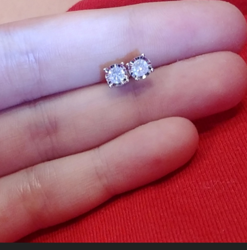 Diamond earrings
